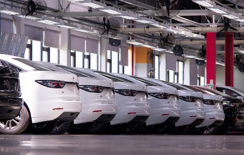 造车新势力2026生存现状:主流品牌稳固,边缘品牌存疑 造车新势力2026生存现状:主流品牌稳固,边缘品牌存疑