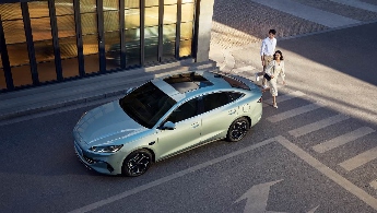 售价8.98万元起，比亚迪2026款海豹05DM-i、海豹06DM-i超享版加推长续航版本