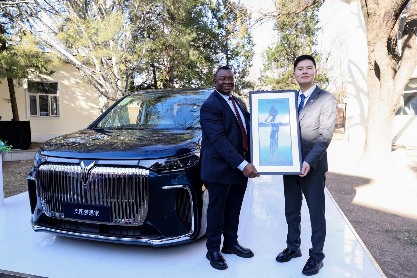 岚图梦想家成为赞比亚驻华使馆官方用车彰显品质