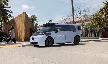 Waymo自动驾驶出租车业务估值飙升至千亿美元级别