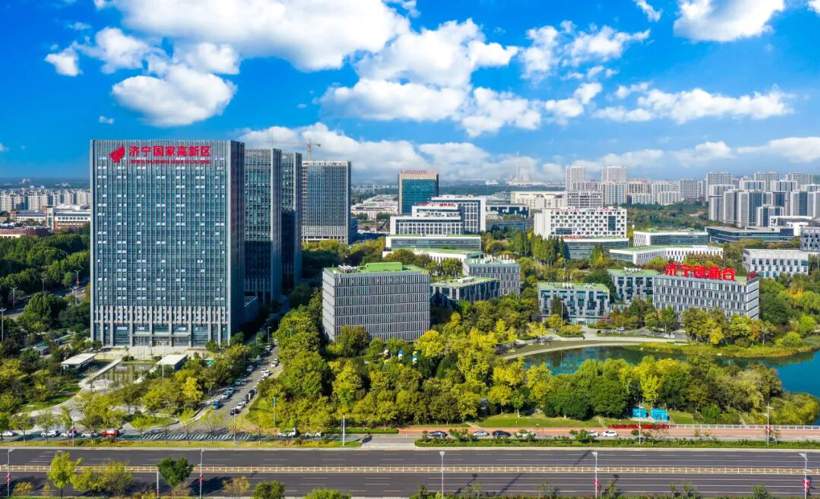 济宁高新区汽车零部件研发制造基地项目签约启动